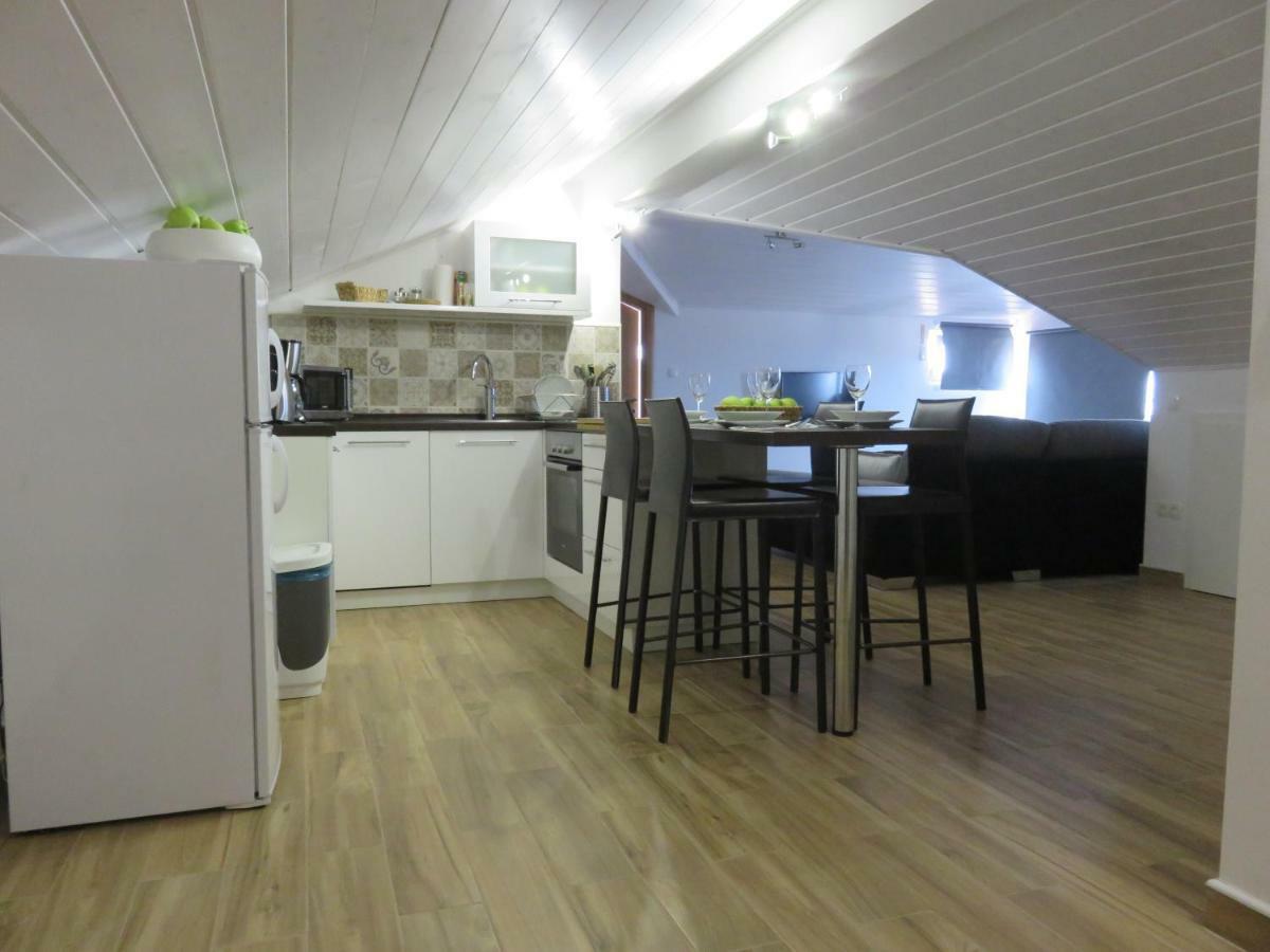 Apartments Casper Нови-Винодолски Экстерьер фото